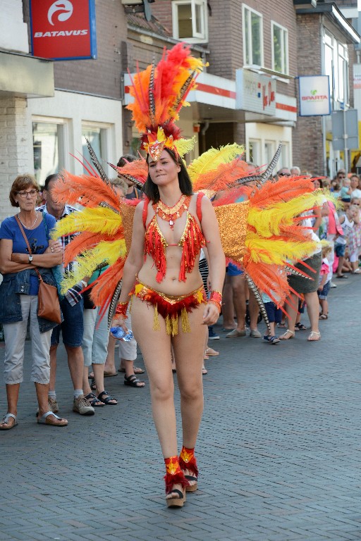 ../Images/Zomercarnaval Noordwijkerhout 2016 161.jpg